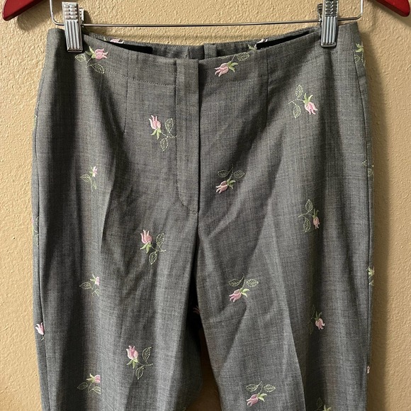 Escada gray floral pant suit from 2012 spring season - Picture 2 of 6